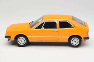 Volkswagen Scirocco GTI Mk1 Jaune Marino Otto 1:18 OT467 Resina - imagen 3 de 6