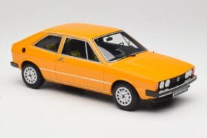 Volkswagen Scirocco GTI Mk1 Jaune Marino Otto 1:18 OT467 Resina - imagen 4 de 6