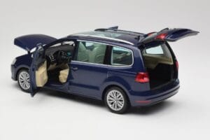 Volkswagen Sharan 7N Shadow Azul Metálico Minichamps 1:18 110051100 Metal - imagen 5 de 8
