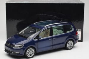 Volkswagen Sharan 7N Shadow Azul Metálico Minichamps 1:18 110051100 Metal - imagen 8 de 8