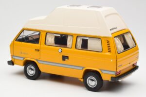 Volkswagen T3 Joker Autocaravana Schuco 1:18 450038500 Metal - imagen 7 de 8