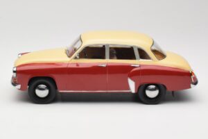 Wartburg 311 Dark Red Beige MCG 1:18 MCG18299 Metal - imagen 3 de 6