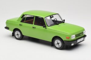 Wartburg 353 Verde MCG 1:18 MCG18062 Metal - imagen 4 de 6