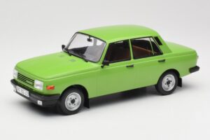 Wartburg 353 Verde MCG 1:18 MCG18062 Metal