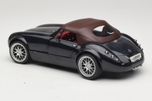 Wiesmann Roadster MF Carbon Black Revell 1:18 WIESMANN001 Metal - imagen 6 de 9