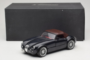 Wiesmann Roadster MF Carbon Black Revell 1:18 WIESMANN001 Metal - imagen 9 de 9