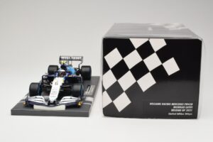 Williams Racing Mercedes FW43B #6 N. Latifi Belgian GP 2021 Minichamps 1:18 117211306 Metal - imagen 6 de 6