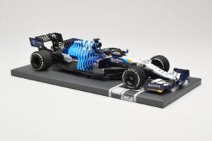 Williams Racing Mercedes FW43B #63 G. Russell Saudi Arabian GP 2021 Minichamps 1:18 117212263 Metal - imagen 4 de 6