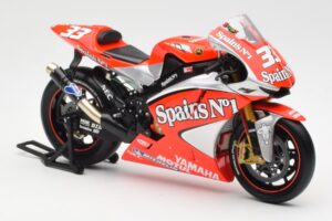 Yamaha YZR-M1 Gauloises Fortuna Yamaha #7 C. Checa MotoGP 2004 Minichamps 1:12 122043007 Metal - imagen 4 de 6