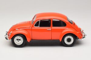 Volkswagen Beetle Naranja Gremlins Movie Greenlight 1:18 12985 Metal - imagen 4 de 8