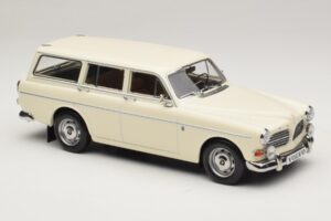 Volvo Amazon Familiar Pearl White Norev 1:18 188750 Metal - imagen 4 de 6