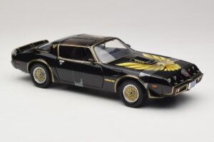 Pontiac Firebird Trans Am Kill Bill Movie Greenlight 1:18 12951 Metal - imagen 4 de 6