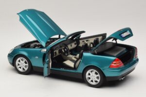 Mercedes SLK R170 Vivianite Green Norev 1:18 183021 Metal - imagen 7 de 10