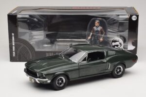 Ford Mustang GT Bullitt con Figura de Steve McQueen Greenlight 1:18 12885 Metal - imagen 8 de 8