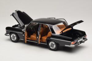Mercedes 280 SE W108 Negro Norev 1:18 183360 Metal - imagen 5 de 8