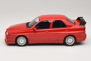 Alfa Romeo 155 GTA Stradale Alfa Red Otto 1:18 OT1132 Resina - imagen 3 de 6