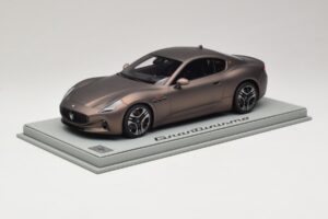 Maserati GranTurismo Trofeo Rame Folgore BBR 1:18 P18240AMAS Resina - imagen 2 de 7