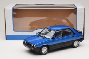 Renault 11 TXE Blue Metallic MCG 1:18 MCG18591 Metal - imagen 6 de 6