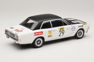 Opel Commodore A #29 J-L. Clarr / J-P. Peyroux Tour de France Automobile 1971 MCG 1:18 MCG18562R Metal - imagen 2 de 6