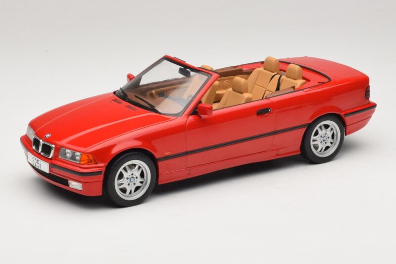 BMW 3 Series E36 Descapotable Rojo MCG 1:18 MCG18317 Metal