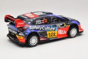 Ford Puma Rally1 #22 M. Sesks / R. Francis Rally Sweden 2025 IXO 1:18 18RMC240 Metal - imagen 2 de 6