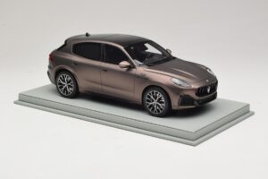 Maserati Grecale Bronce BBR 1:18 P18220FMAS Resina - imagen 4 de 7