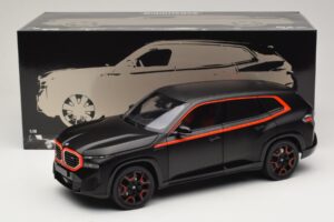 BMW XM G09 Matt Black Minichamps 1:18 110023301 Metal - imagen 8 de 8