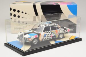 BMW 2500 E3 New Horizon Minichamps 1:18 155029204 Resina - imagen 6 de 6