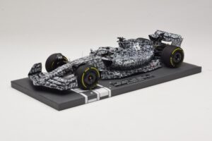 Alfa Romeo Orlen C42 R. Kubica Testing Barcelona 2022 Minichamps 1:18 117229988 Resina