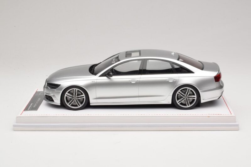 Audi S6 C7 Florett Silver Metallic IVY Merit 1:18 REMC038 Resina