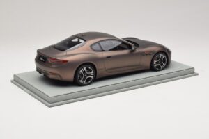 Maserati GranTurismo Trofeo Rame Folgore BBR 1:18 P18240AMAS Resina - imagen 3 de 7