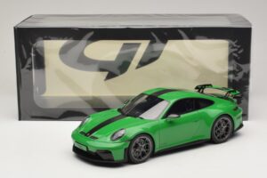Porsche 911 992.2 GT3 Weissach Package Python Green GT Spirit 1:18 GT576 Resina - imagen 6 de 6