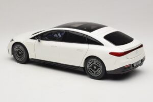 Mercedes EQS V297 Manufaktur Opalite White NZG 1:18 B66961049 Metal - imagen 7 de 8