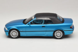 BMW 3 Series E36 Descapotable Azul Metalizado MCG 1:18 MCG18319 Metal - imagen 4 de 7