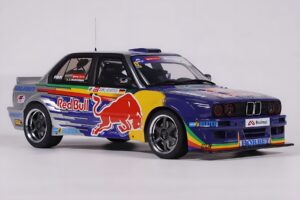BMW E30 V8 #229 E. Hountondji Red Bull Driftbrothers Drift 2023 Azul Otto 1:18 OT486 Resina - imagen 4 de 5