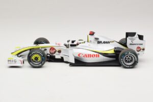 Brawn GP BGP001 #22 J. Button Singapore GP 2009 Minichamps 1:18 180090222 Resina - imagen 3 de 7