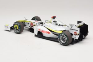 Brawn GP BGP001 #22 J. Button Singapore GP 2009 Minichamps 1:18 180090222 Resina - imagen 5 de 7