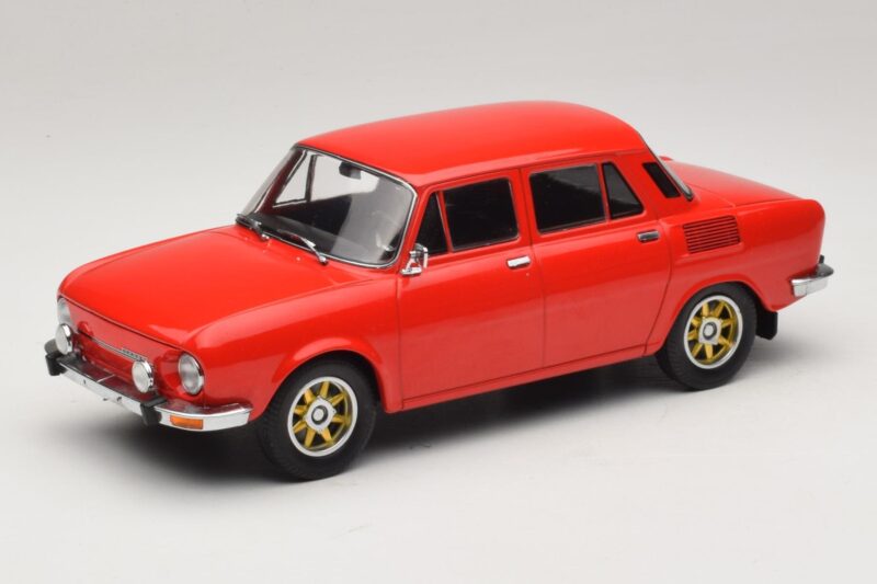 Skoda 100 Rojo Llantas Doradas MCG 1:18 MCG18784 Metal