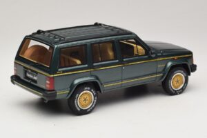 Jeep Cherokee XJ Limited Hunter Green Otto 1:18 OT1204 Resina - imagen 2 de 6