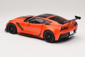 Chevrolet Corvette C7 ZR1 Rojo IXO 1:18 U18RDC001-FO Metal - imagen 7 de 8