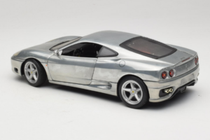 Ferrari 360 Modena Plata Cromada Hot Wheels 1:18 27774 Metal - imagen 7 de 8