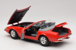 Ferrari 365 GTS/4 Spider Rojo Techno Giodi 1:18 40028-P1 Metal - imagen 5 de 8