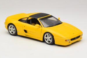 Ferrari F355 Spider Amarillo con Techo Negro UT Models 1:18 180074030-P4 Metal - imagen 6 de 8
