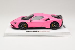 Ferrari SF90 Pack Fiorano Brillante Qatar Pink BBR 1:18 RACELINE137 Resina - imagen 3 de 7