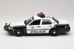 Ford Crown Victoria Police Interceptor The Hangover Movie Greenlight 1:18 12911 Metal - imagen 3 de 6