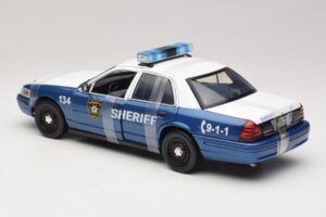 Ford Crown Victoria Police Interceptor The Walking Dead Greenlight 1:18 12957 Metal - imagen 5 de 6