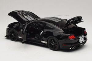 Ford Mustang Shelby GT500 S550 Negro IXO 1:18 U18RDC002-FO Metal - imagen 5 de 8