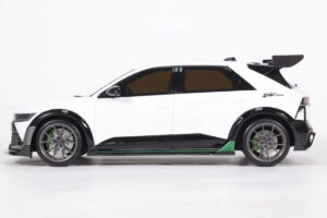 Hyundai Ioniq 5 N DK Edition Atlas White Matt Otto 1:18 OT1227 Resina - imagen 3 de 5