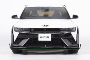 Hyundai Ioniq 5 N DK Edition Atlas White Matt Otto 1:18 OT1227 Resina - imagen 4 de 5