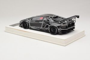 Lamborghini Aventador Liberty Walk TRON Negro Brillante JUC 1:18 J32-14 Resina - imagen 5 de 7